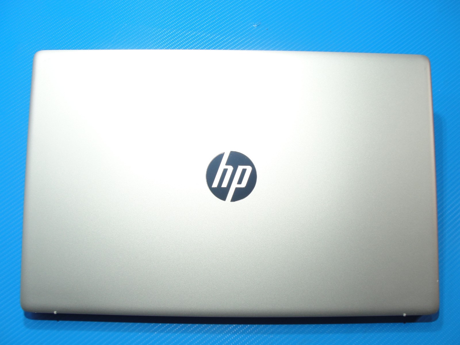 HP 17-CP2025DX 17″FHD AMD Ryzen 5 7520U 2.8GHz 8GB RAM 512GB SSD+PA