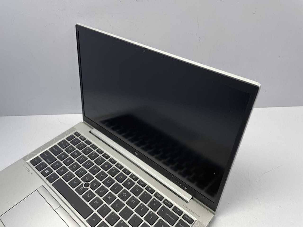 HP ELITEBOOK 845 G8 AMD Ryzen 5 PRO 2.30 GHZ + 8 GB | No HD / OS Bios Locked