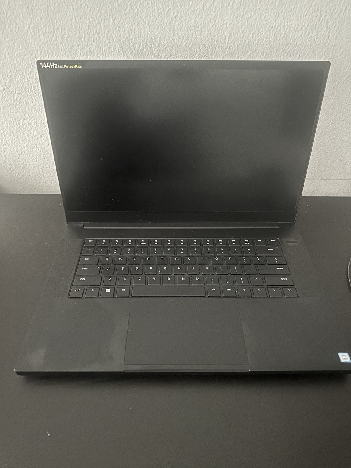 Razer Blade 15 Base 2019| i7-9750H|RTX 2060 6GB| 16GB RAM|1.5TB|READ DESCRIPTION