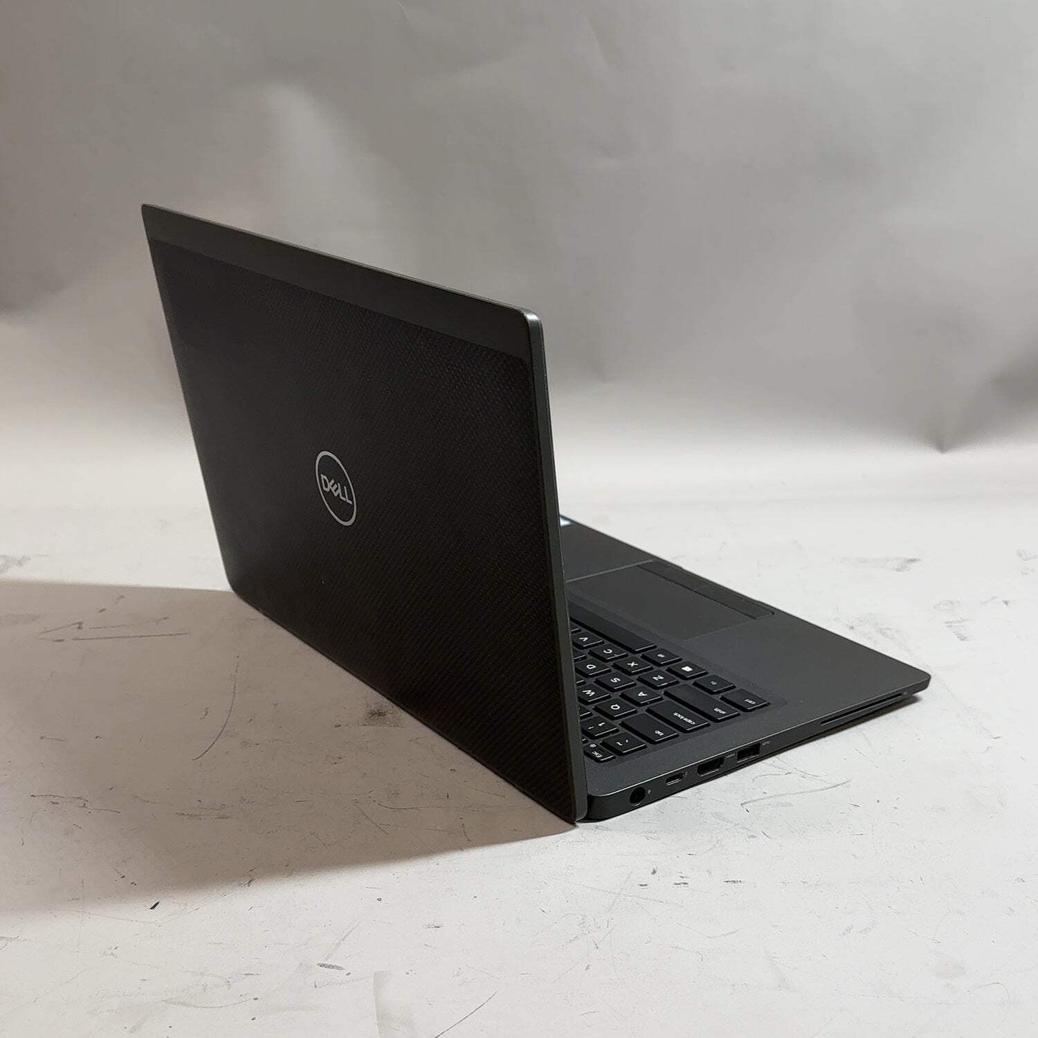 Dell Latitude 7400 13.3″ i5-8365U 2.0GHz 8GB RAM 256GB SSD