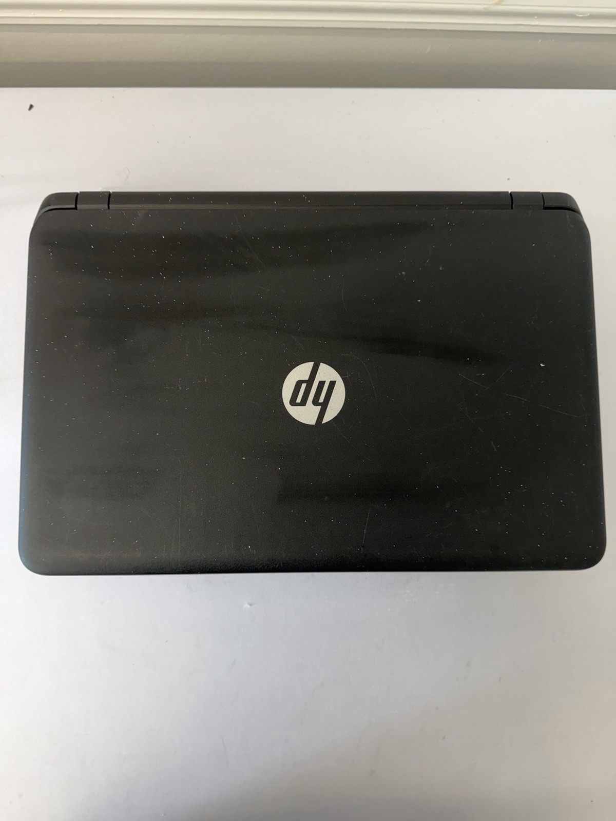 HP Laptop 15-f222 wm – Good Screen – Intel Pentium N3540 – Read Des