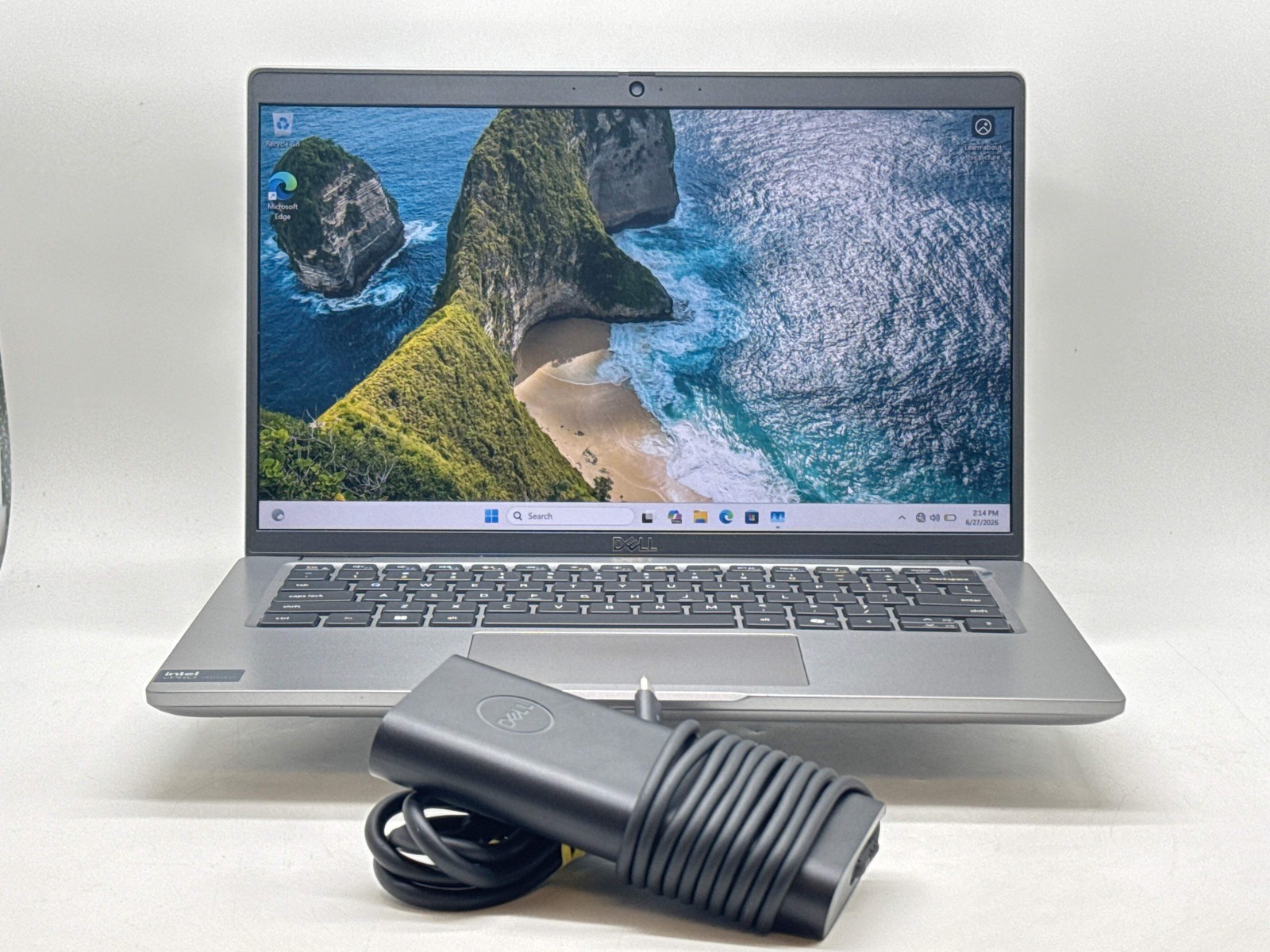 2025 Dell Latitude 5450 14″ Core Ultra 7 165U 16GB 512GB SSD w/ Charger