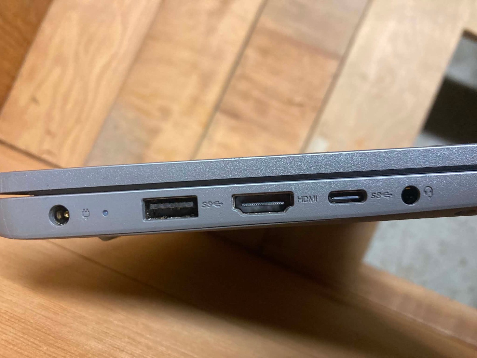 Lenovo IdeaPad 1 15ADA7 15.6″ Athlon Silver 3050U 4GB 128GB eMMC Win 11