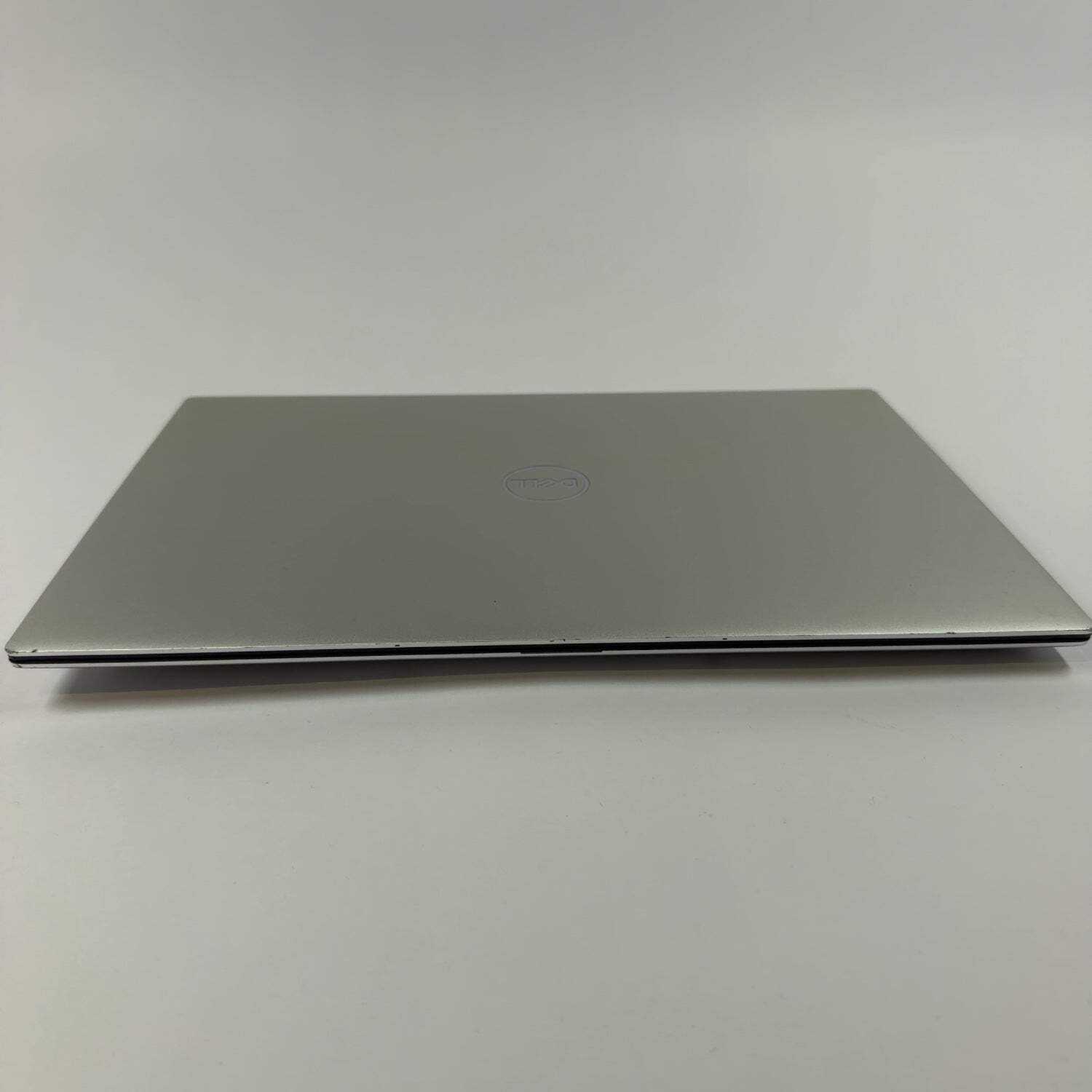 Dell XPS 9520 15.6″ i7-12700H 2.3GHz 16GB RAM 512GB SSD GeForce RTX 3050 Ti