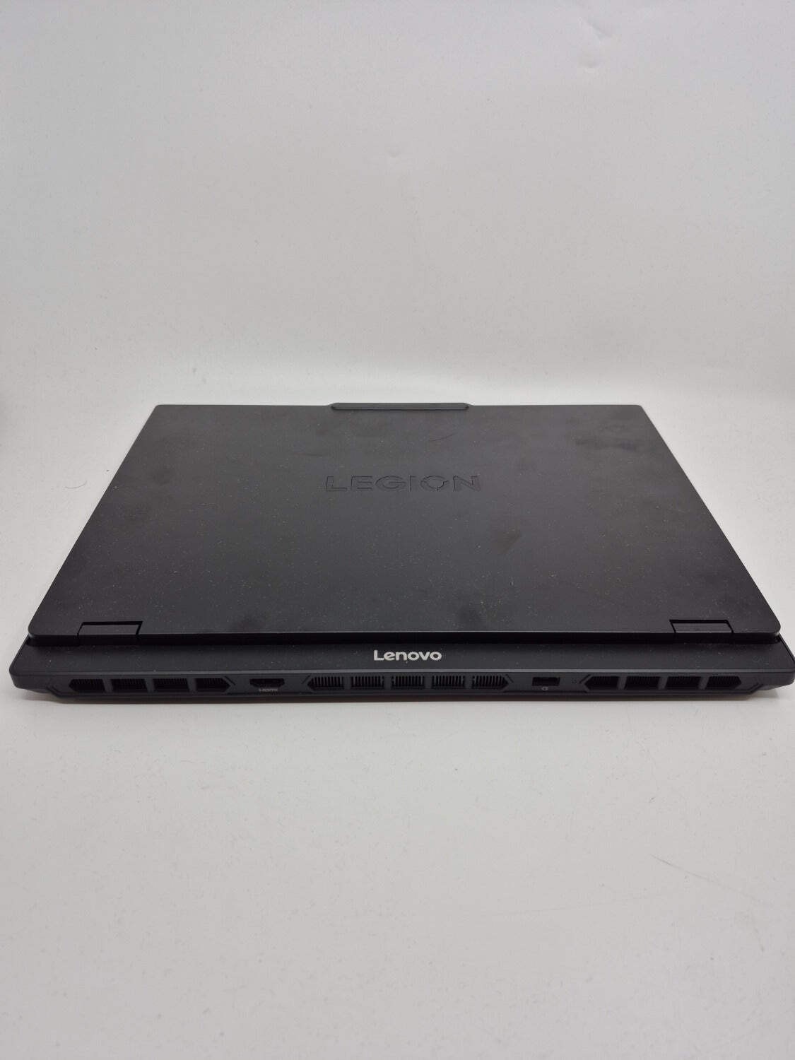 Lenovo legion 5 15.6″ i7-14700HX 2.1GHz 16GB RAM 1TB SSD GeForce RTX 5050