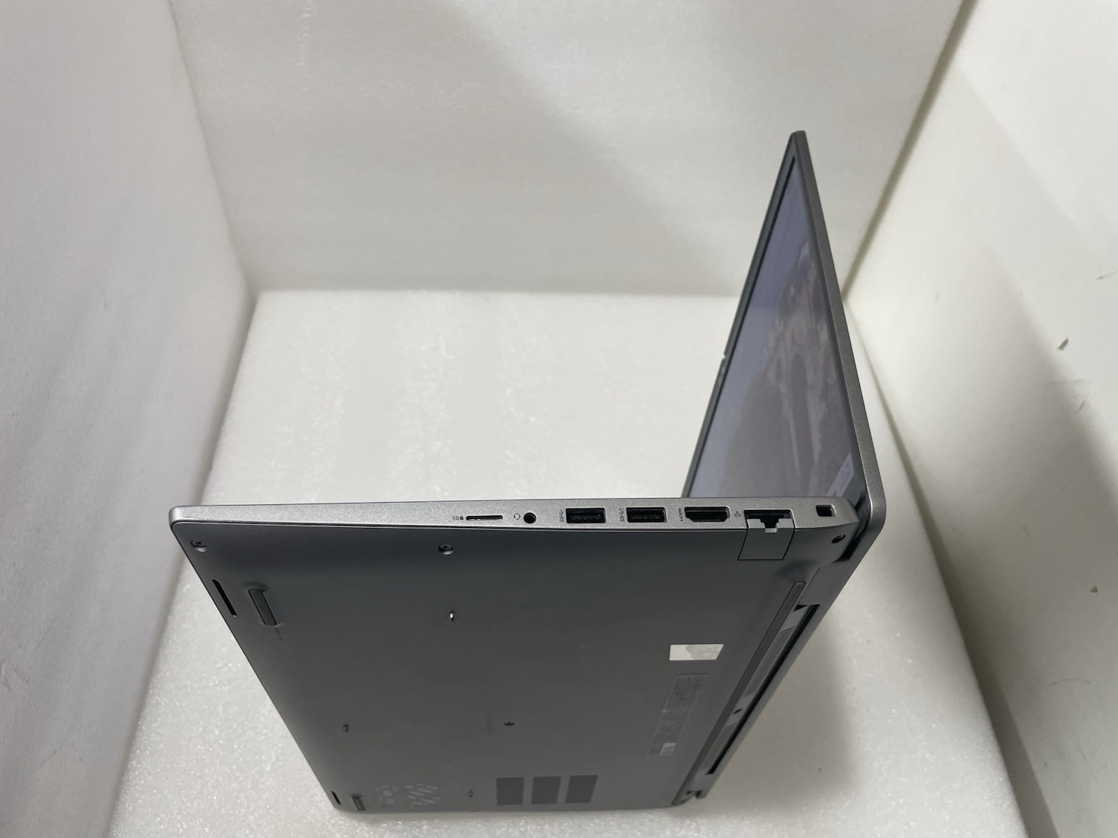 Dell Latitude 5520 256gb Nvme Win 11 i5-1145G7 4 Core 2.60ghz 16gb RAM Webcam 8