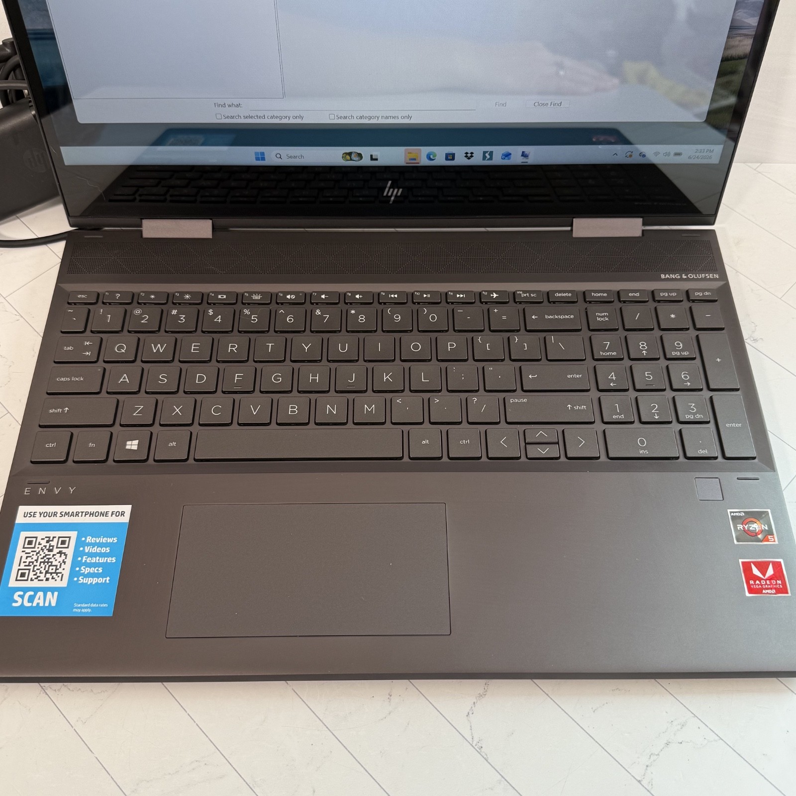HP ENVY x360 Convertible AMD Ryzen 5 3500U Radeon Vega 2.1 GHz 8 GB 256 GB #H504