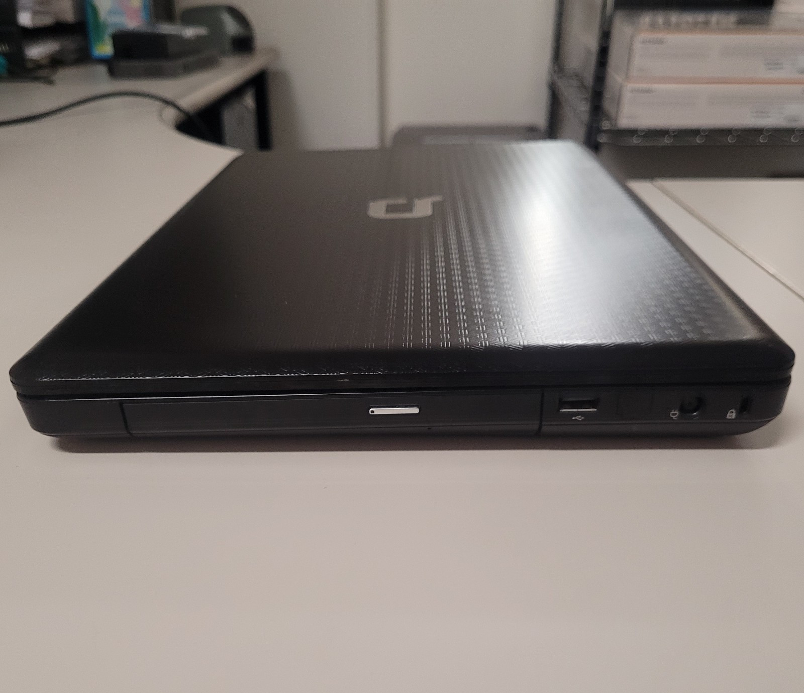 HP Compaq Presario CQ62 15.6 2gb Ram 250GB HD w/Power Supply As-Is For Parts