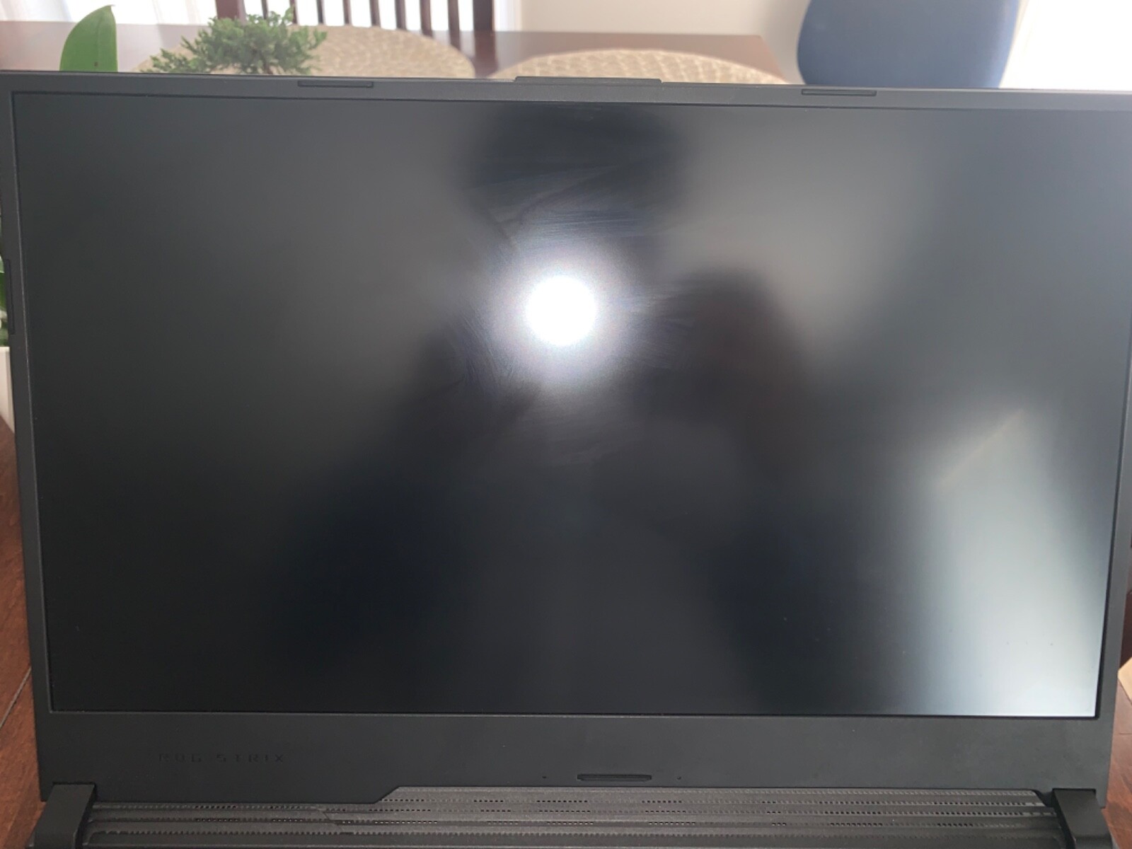 Asus ROG Strix Hero 3 17.3 gaming laptop RTX 2070 Core i7-9750H