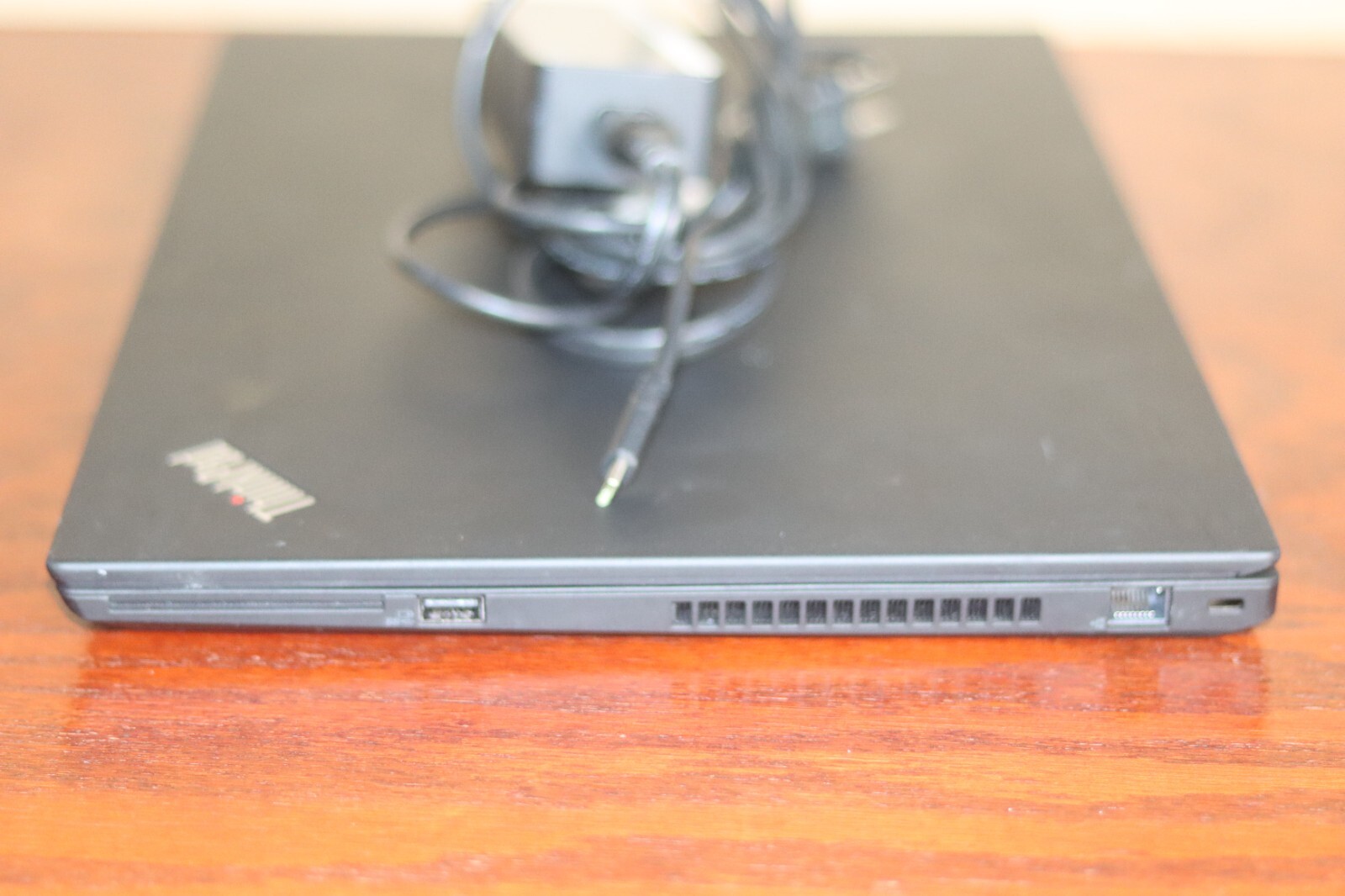 Lenovo ThinkPad T15 Gen 1 1.6 GHz i5-10210U 16GB Ram 256GB SSD – Very Good