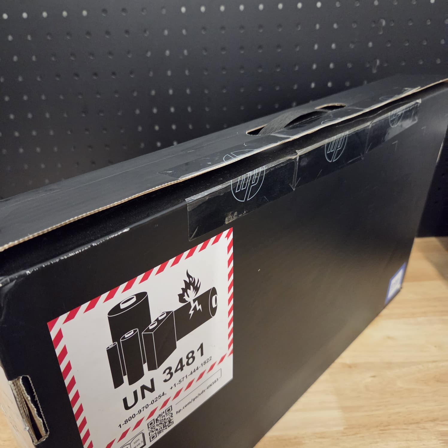 HP Envy x360 2-in-1 Laptop 15-fe0053dx