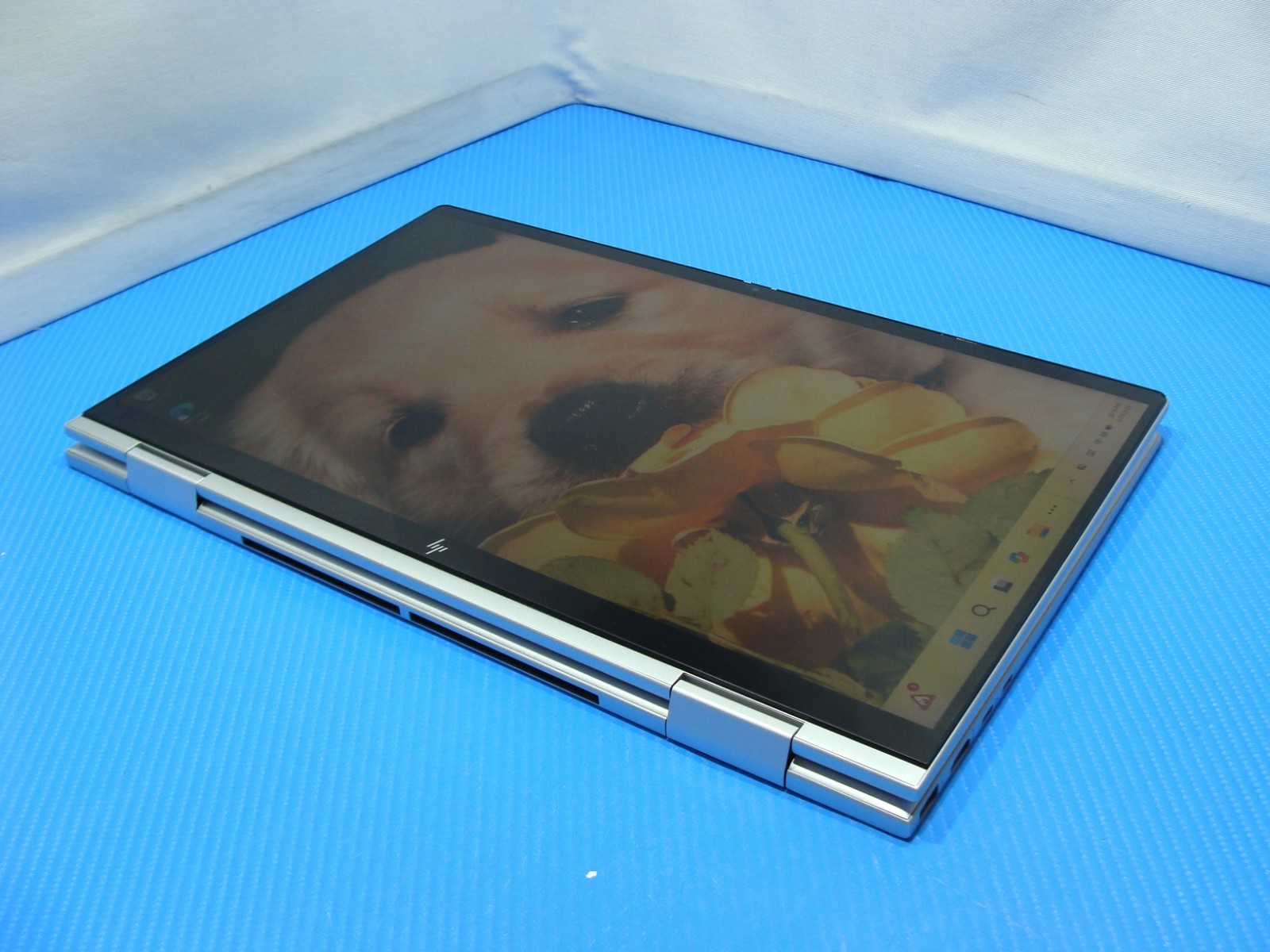 HP ENVY x360 15-fe0053dx 15,6″FHD TOUCH i7-1335U 1.7GHz 16GB 512GB 96% Batt W11H