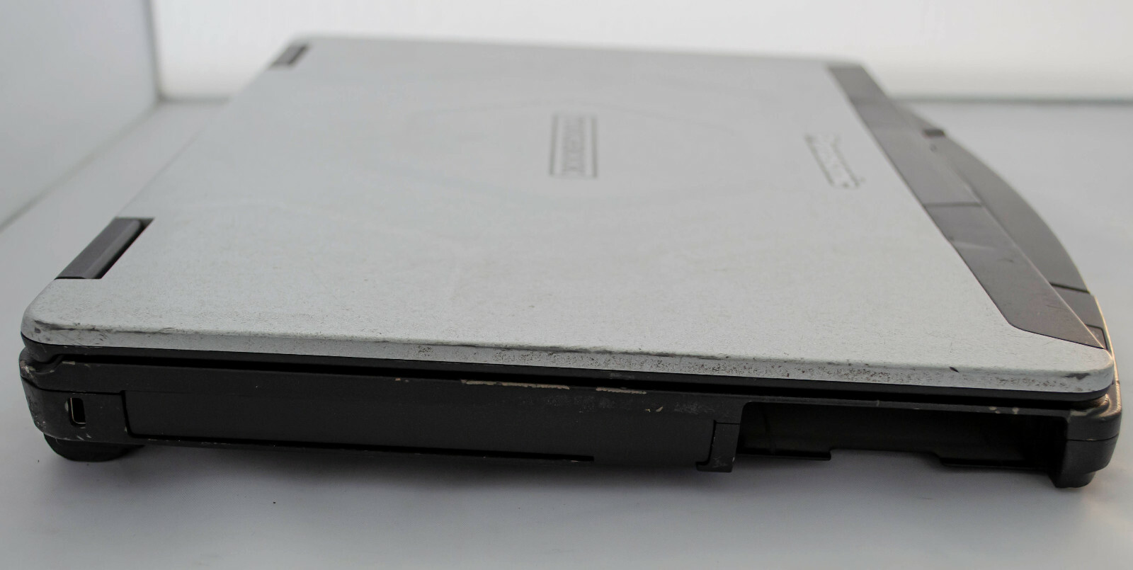 Panasonic Toughbook CF-54 MK2 i5-6300U 16GB 1TB SSD GPS 4G Backlit Rugged W10
