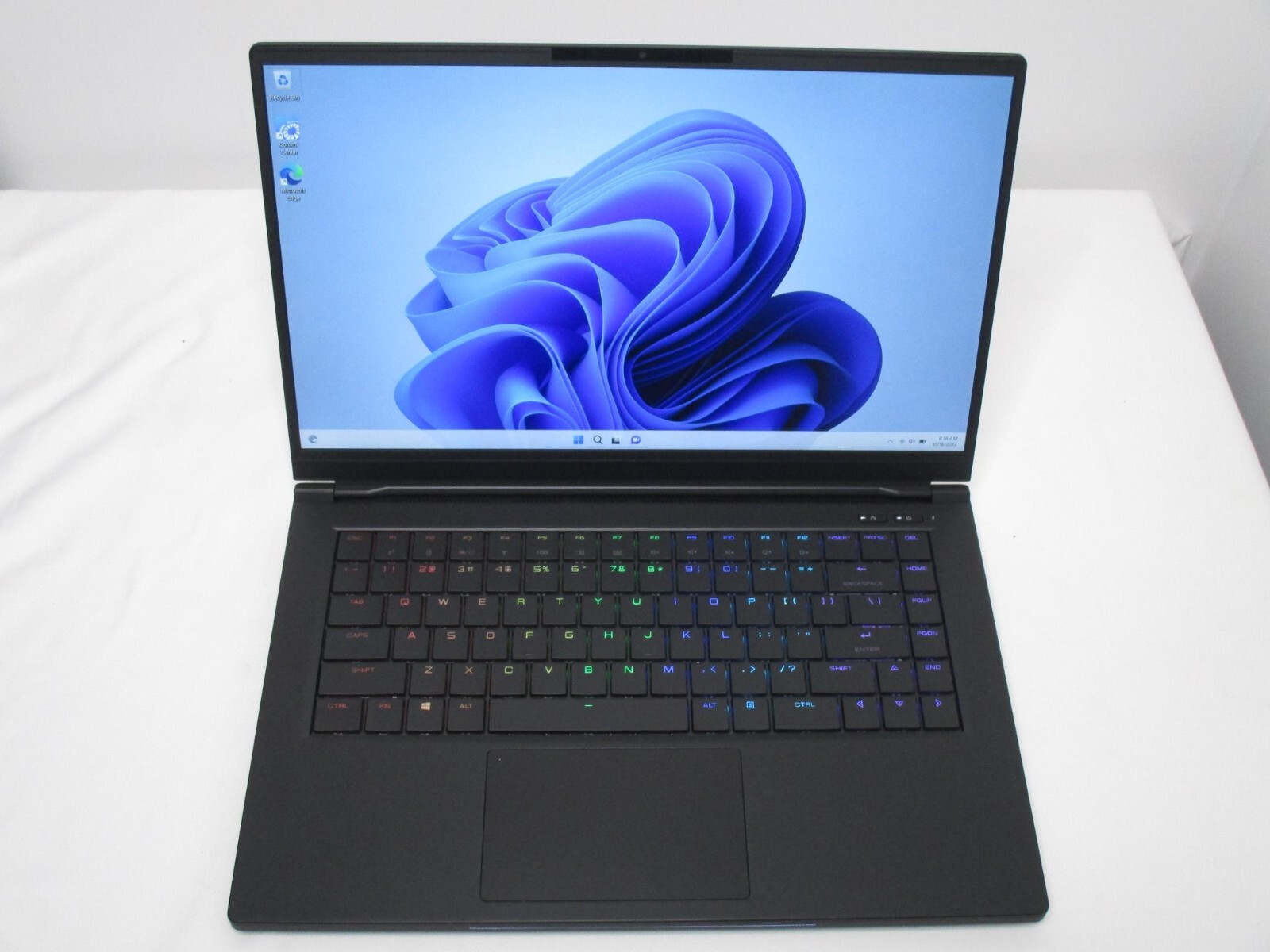 Intel Whitebook 15.6″ 144Hz FHD i7-9750H 16GB 500GB SSD GTX 1660Ti Gaming Laptop
