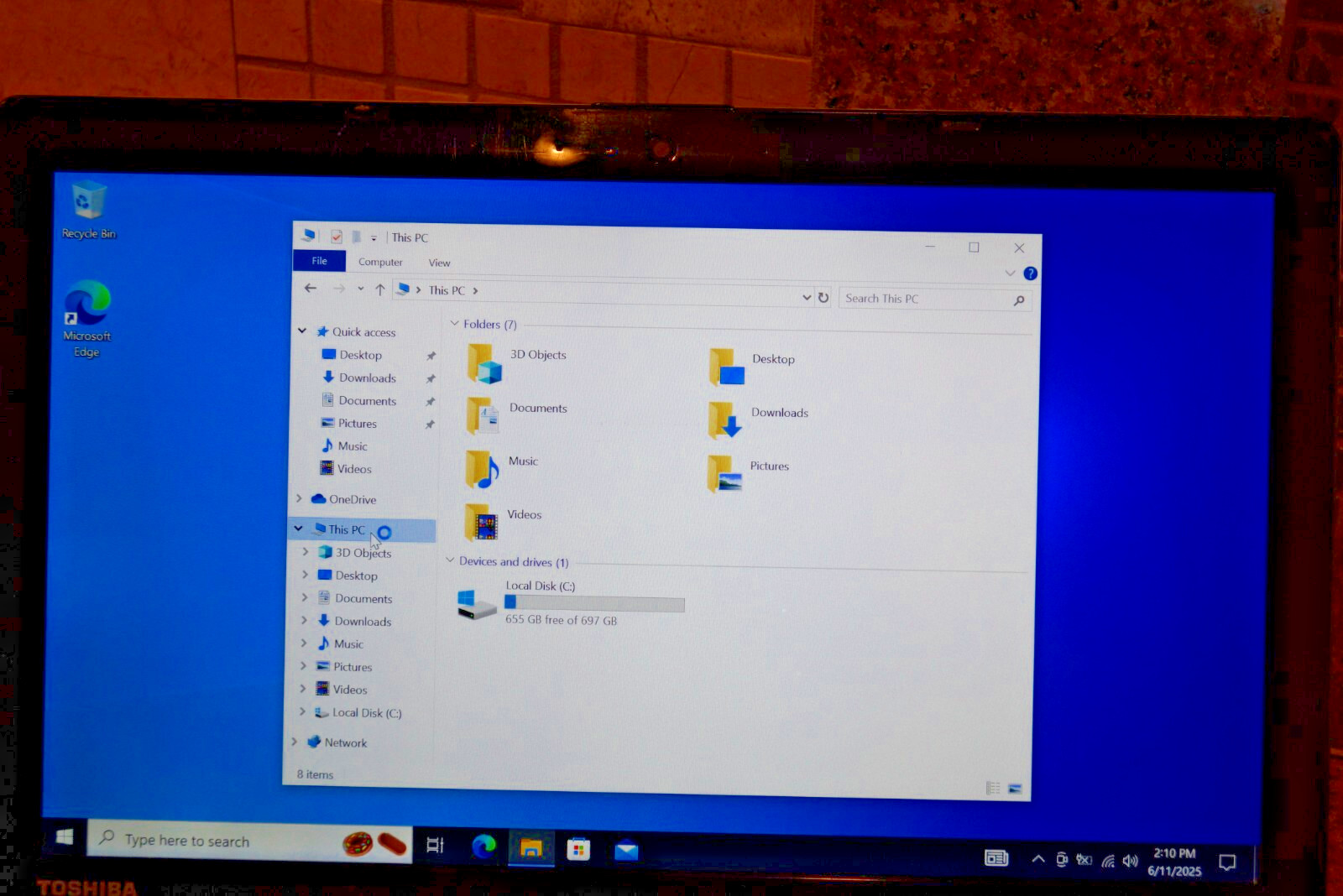 READ Toshiba E45-B4200 Gen4 i5@2.40GHz,6GB RAM,720GB HDD,22H2 Version WIN 10PRO