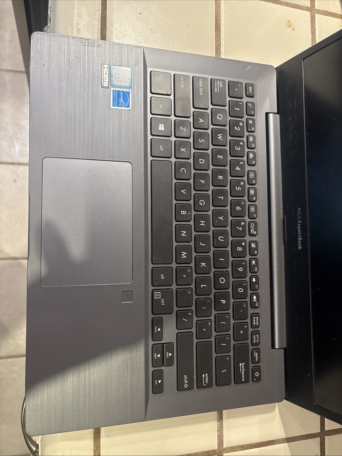 Asus ExpertBook P5440F 14″ Core i7 8th Gen Complete Untested Make Offer