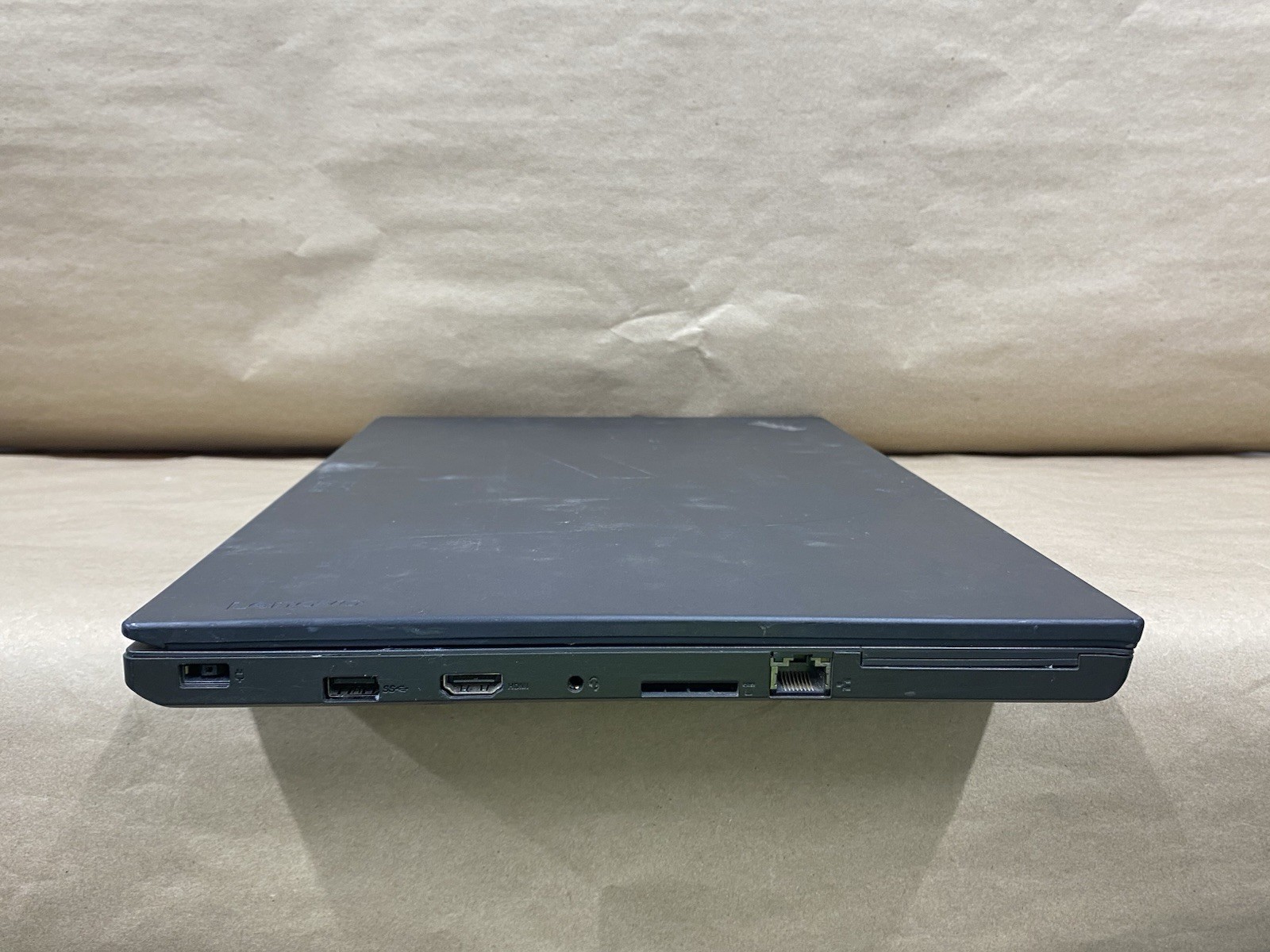 Lenovo T560 – 16″ 1366×768 – i5-6200U – 8GB – 128GB SSD – Win 10 Pro READ
