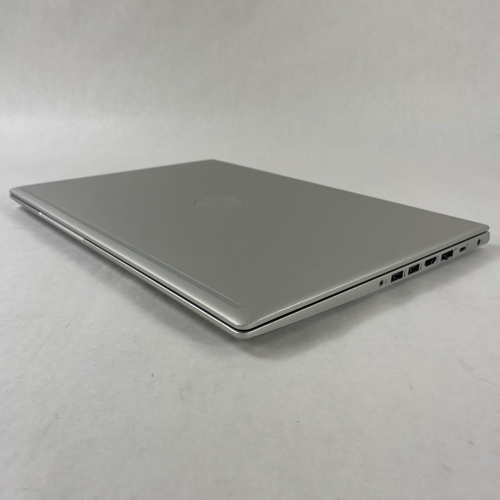 HP ProBook 450 G6 15.6″ i5-8265U 1.60 GHz 8 GB RAM No SSD No OS No AC