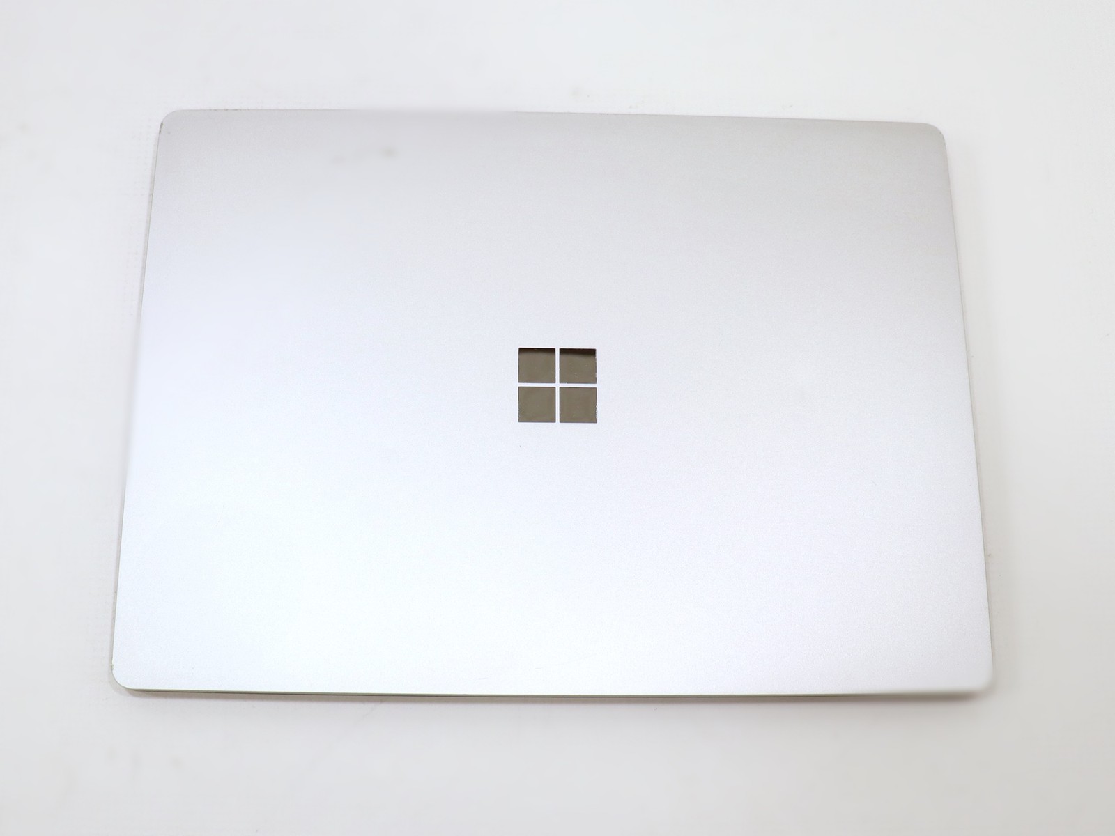Microsoft Surface Laptop 3 1867 13.5″ Touch i7-1065G7 16GB RAM 256GB NVMe W11P