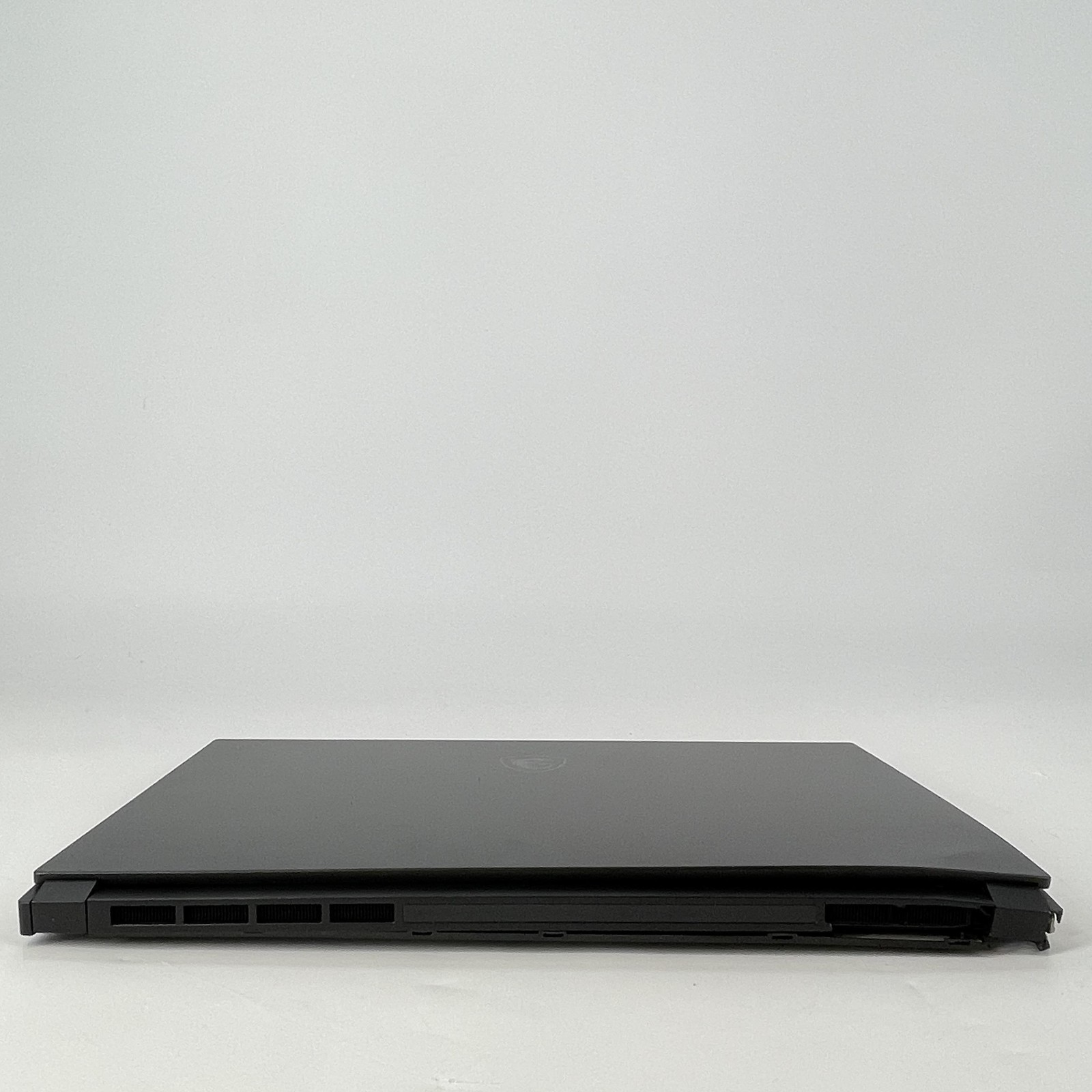 MSI Stealth GS66 15.6 144Hz FHD i7-10750H 2.60GHz 16GB 512GB SSD RTX 2060 Fair