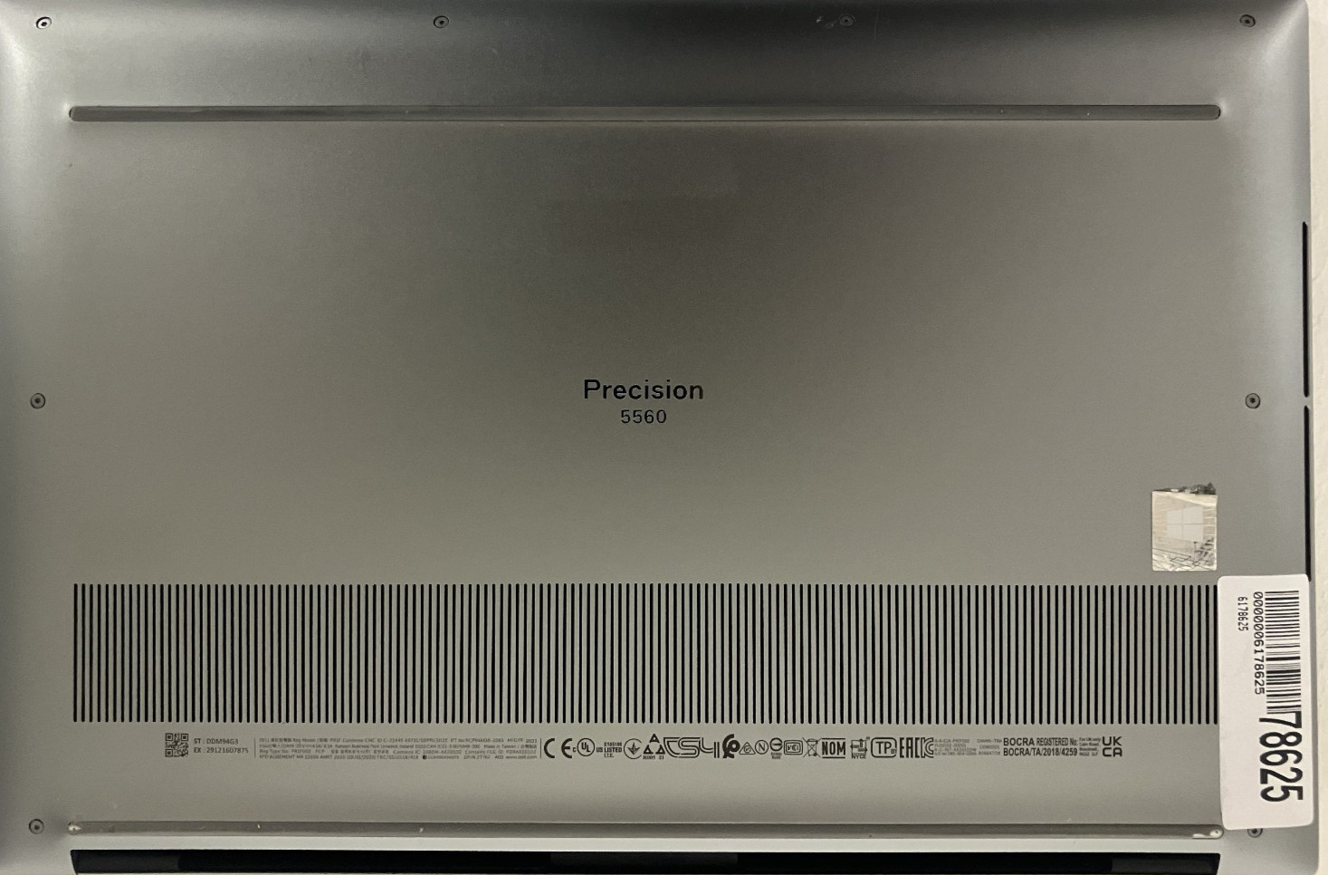 Dell Precision 5560 NVIDIA RTX A2000 2.6GHz Intel Core i9-11950H 32GB 1TB
