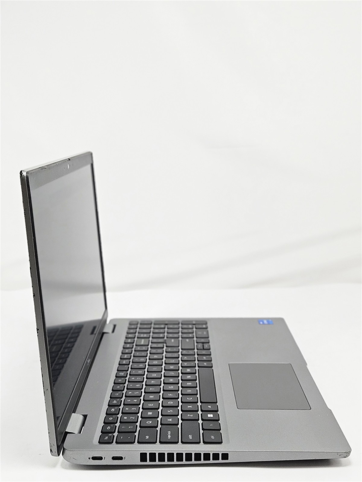 Dell 15.6″ Latitude 5530 16GB 256GB SSD i5-1245U Iris Xe Business Laptop
