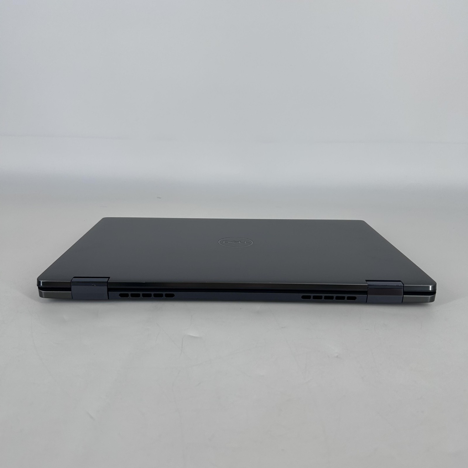 Dell Latitude 9450 (2-in-1) 14 2K TOUCH 2.1 GHz Ultra 7 165U 32GB 256GB SSD Good