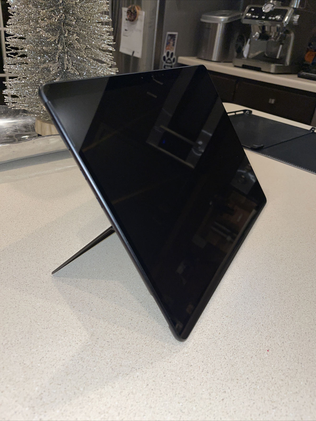 Microsoft Surface Pro X, Model1876, SQ1 Processor,128GB SSD, 8GB Ram, Windows 11