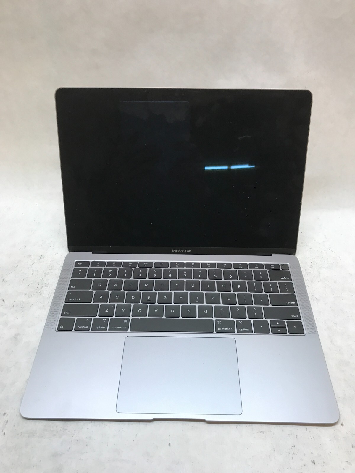 Apple MacBook Pro Touch 2018 A1990 Palmrest NO MOTHERBOARD For Parts/Repair – DW