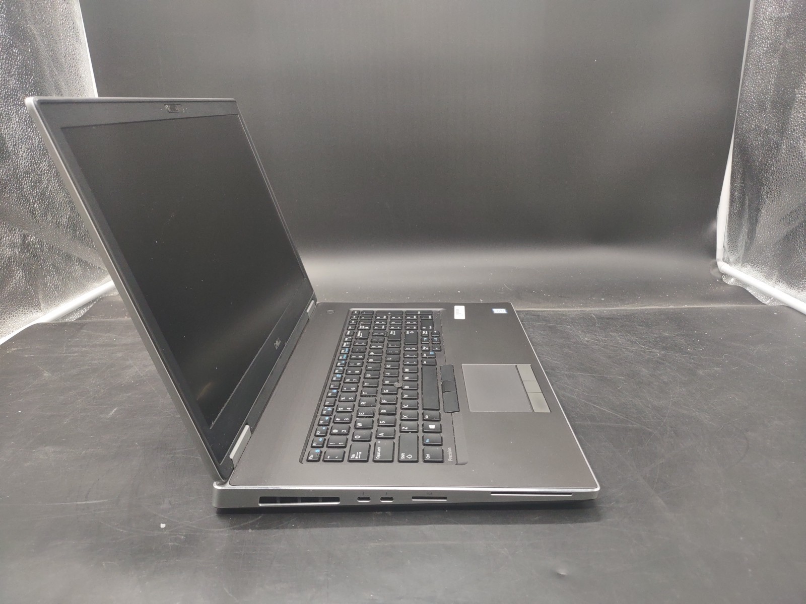 Dell Precision 7740 i9 9980HK @ 2.40GHz 32GB RAM 512GB SSD Win 11 Pro