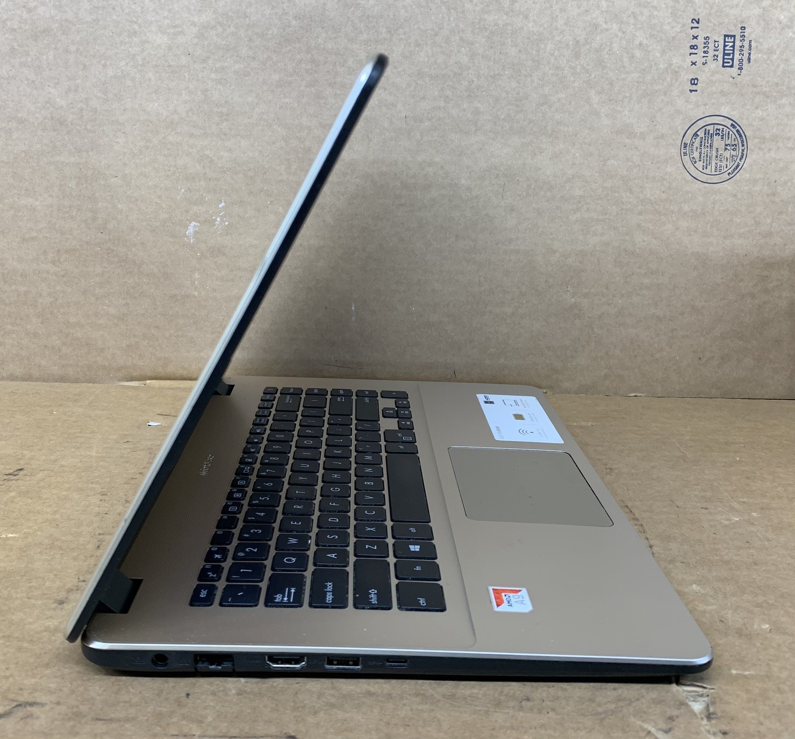 Asus Vivobook 15 X505B 15.6″ AMD A9-9420 RADEON 8GB DDR4 RAM 1TB HDD WIN 10P