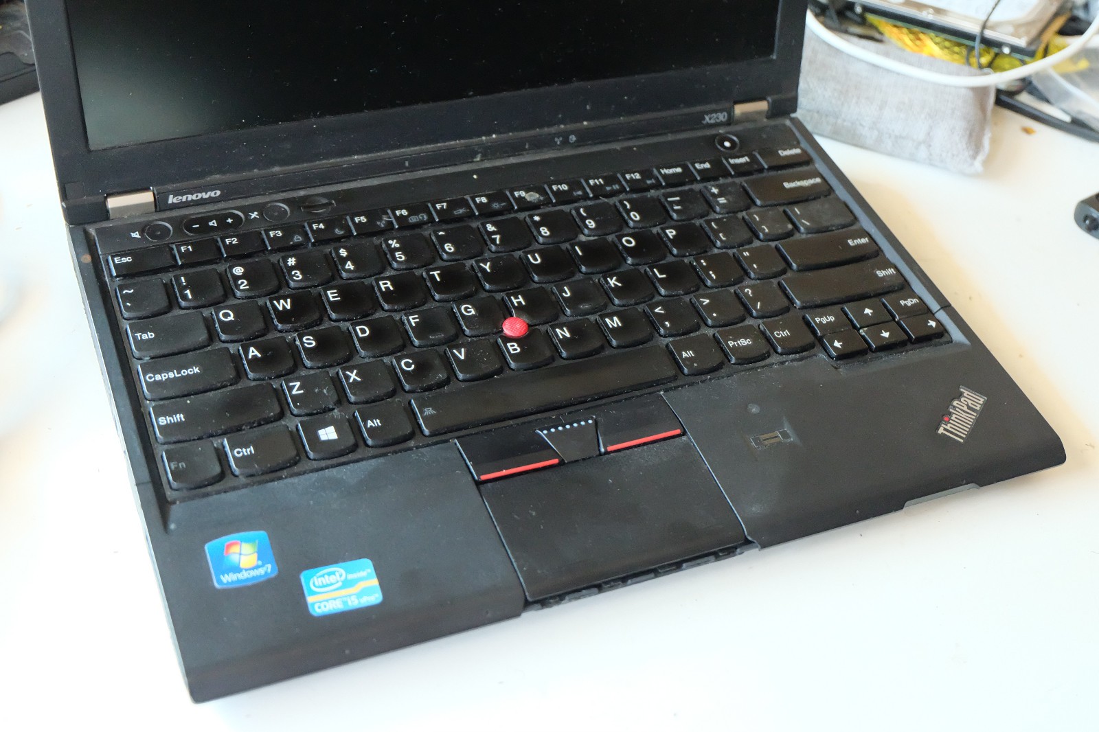 Lenovo ThinkPad X230 i5-3320M / 8 GB / 0HD [POOR COSMETIC SHAPE]