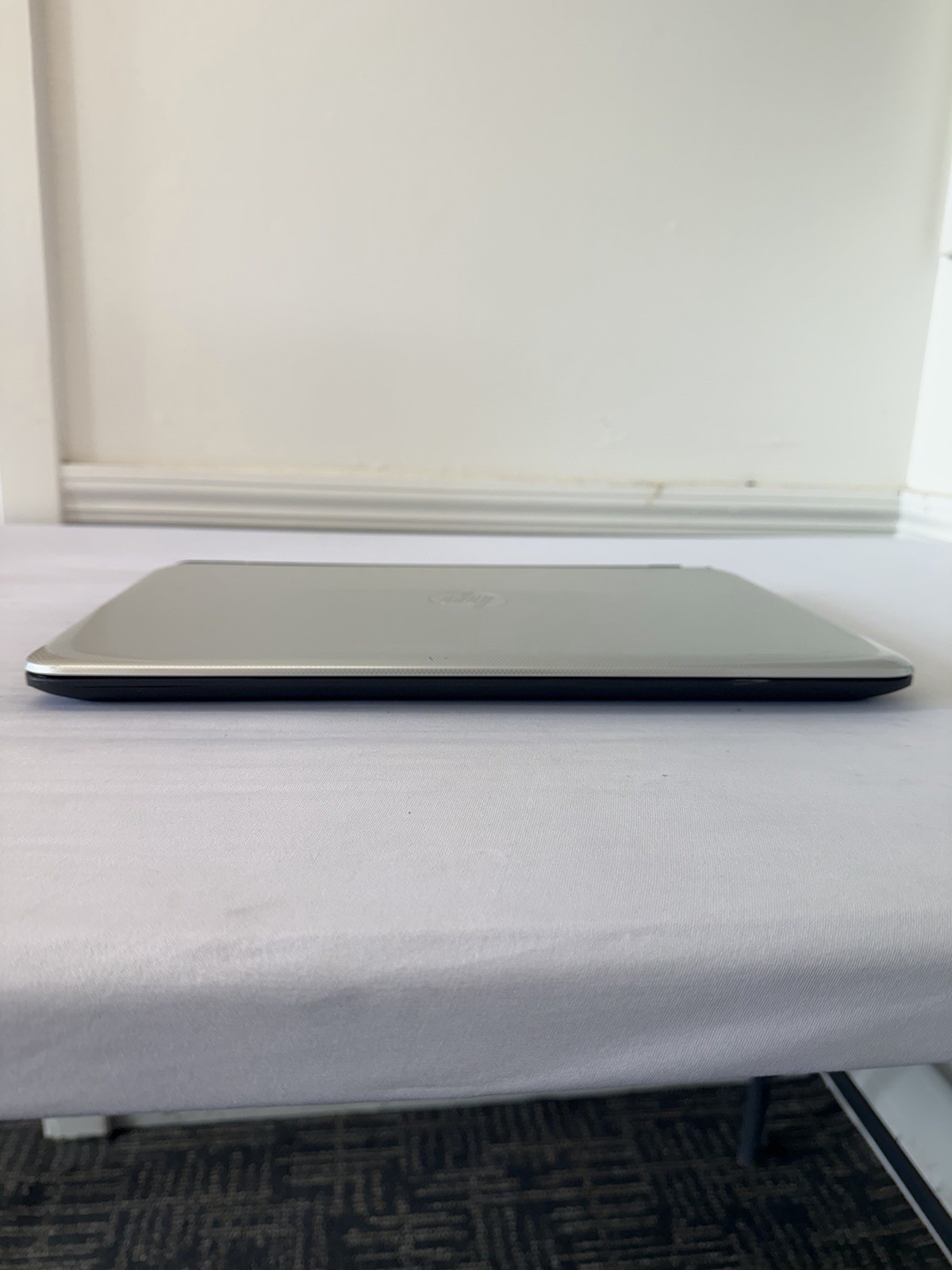 HP Notebook 15 Laptop – Intel Pentium N3540 -Good Screen – RAM 4GB – Read Desc