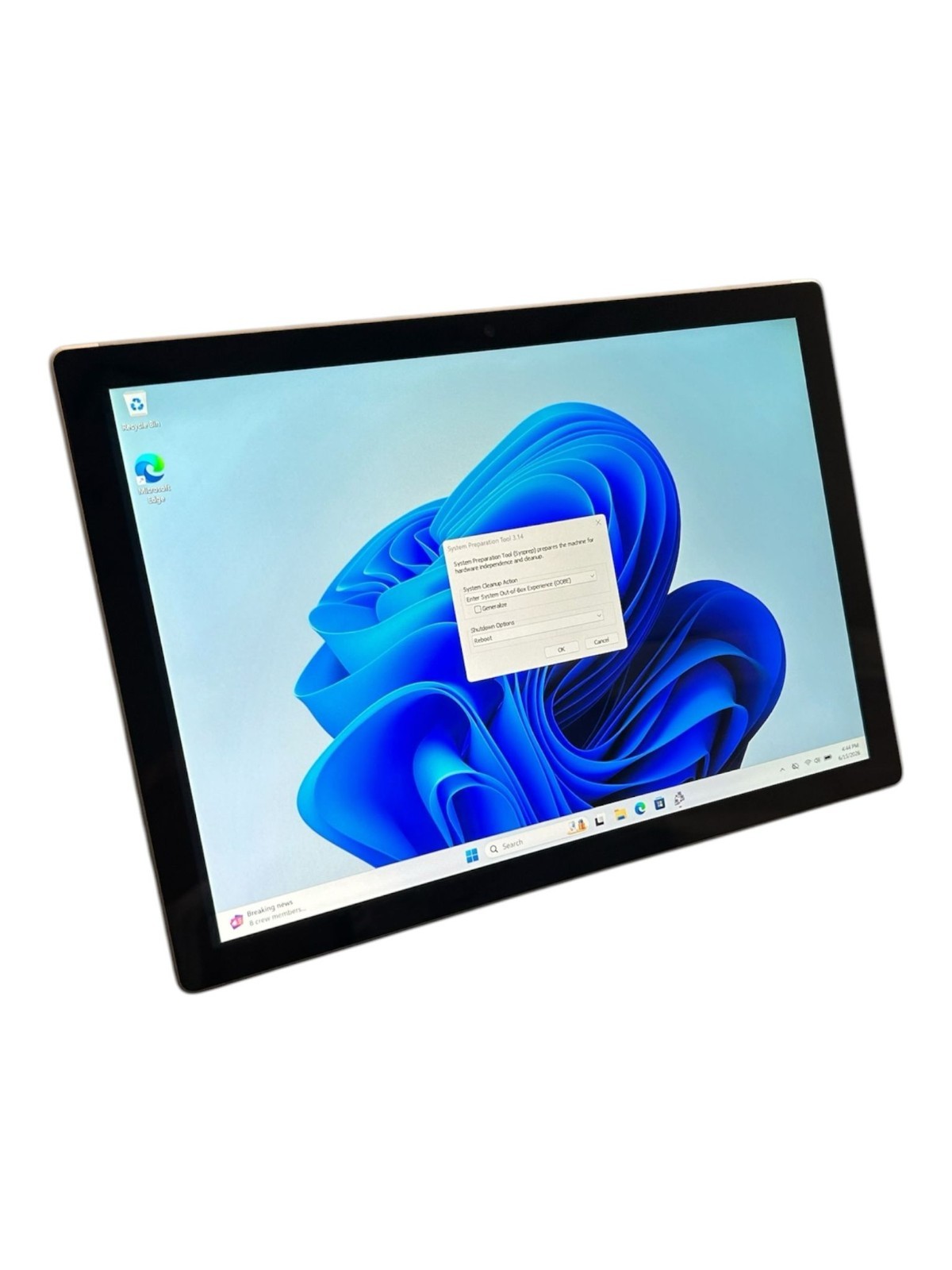 Microsoft Surface Pro 7 12.3″ Tablet – i5-1035G4 – 8GB RAM – 128GB SSD