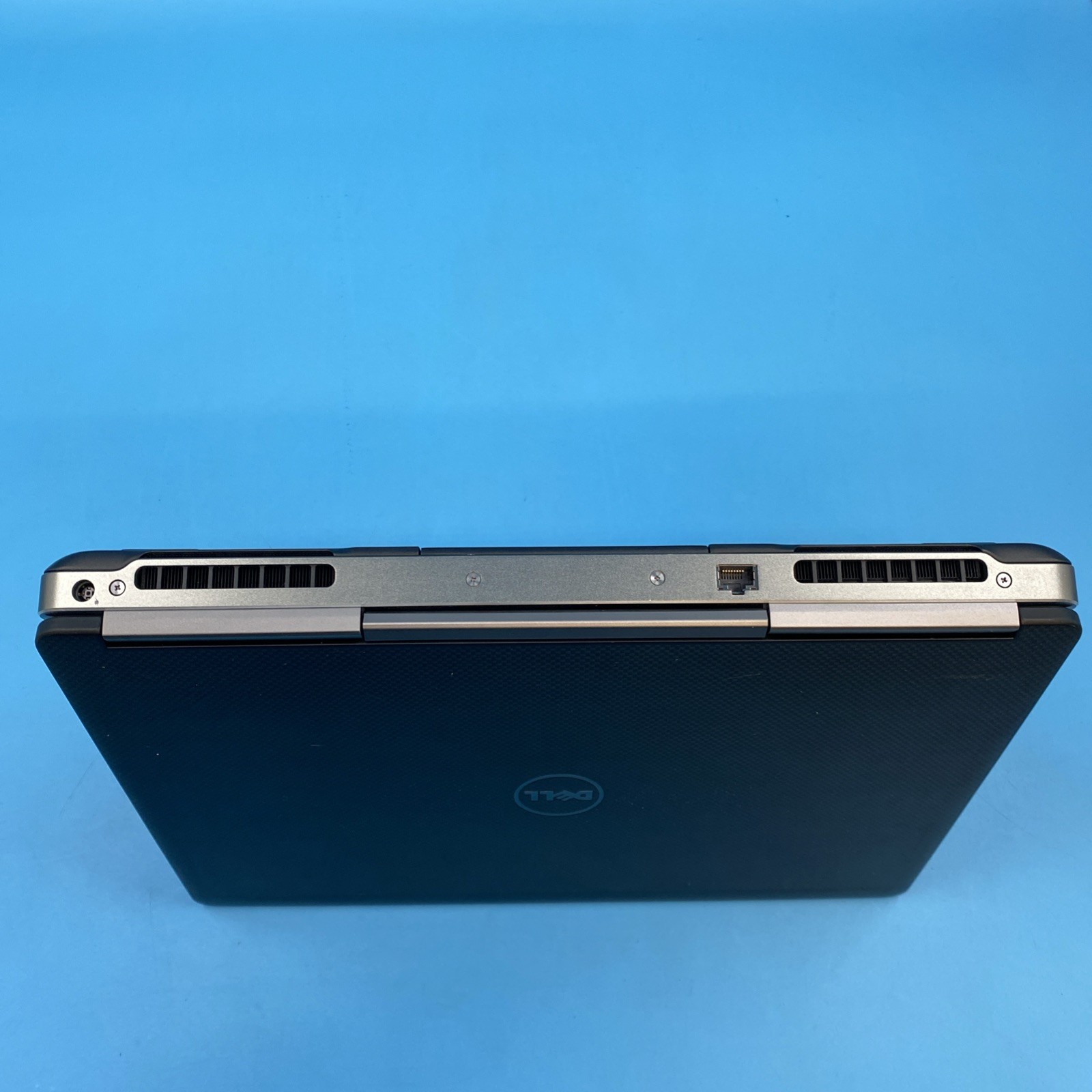 (LOT OF 16) Dell Laptops | i7 7th Gen | 8/16/32GB RAM | **READ BELOW** | NO OS