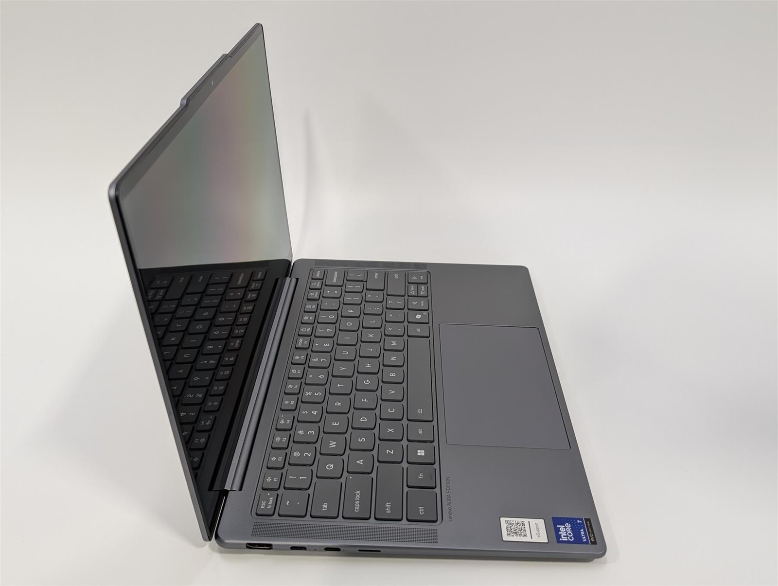Lenovo Slim 7 14ILL10 32 GB RAM 1TB SSD Used Excellent