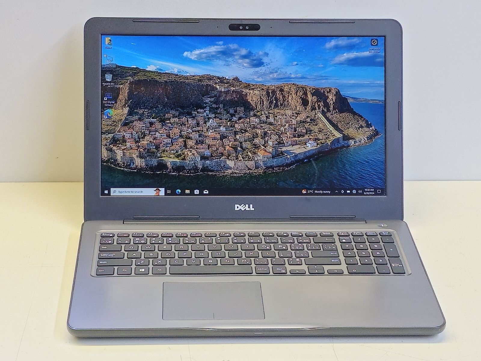 Dell Inspiron 15 5565 15.6″ A12-9700P 12GB 500GB SSD TOUCH Windows 10 TESTED