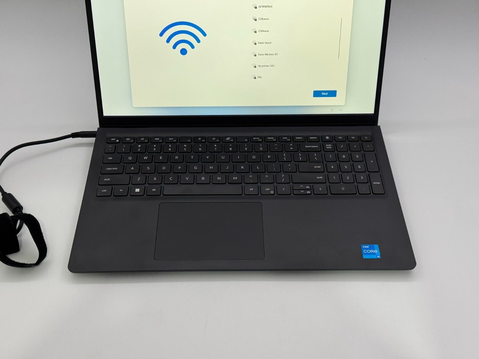 Dell 15.6″ 2K Touch Laptop i5-1334U 13th Gen 8GB 512GB Carbon Black 2023