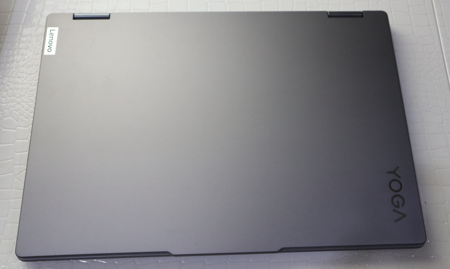 Lenovo Yoga 7 2in1 16AHP9 Touch AMD Ryzen 7 Laptop Barely Used Condition 2024