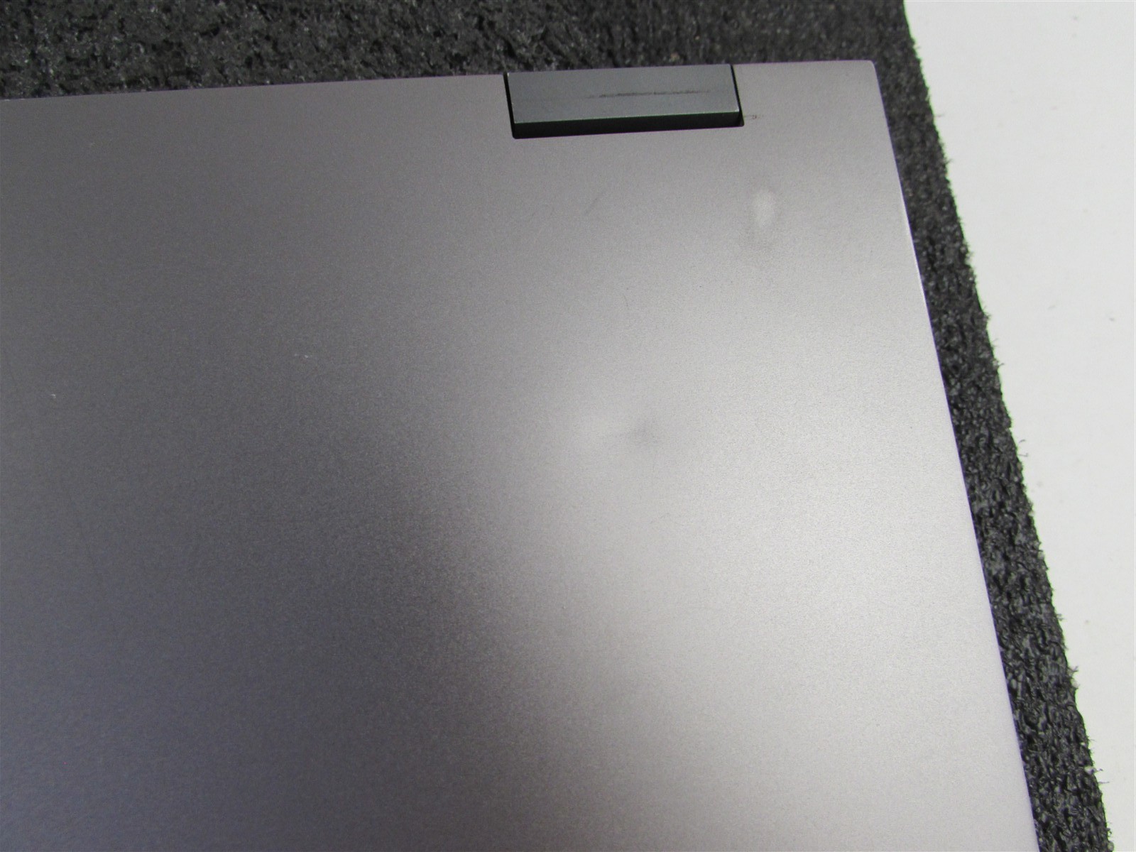 HP ZBOOK FURY 17 (G8) CORE I7-11850H 512GB SSD 32GB RAM NVIDIA RTX A4000 NO O.S