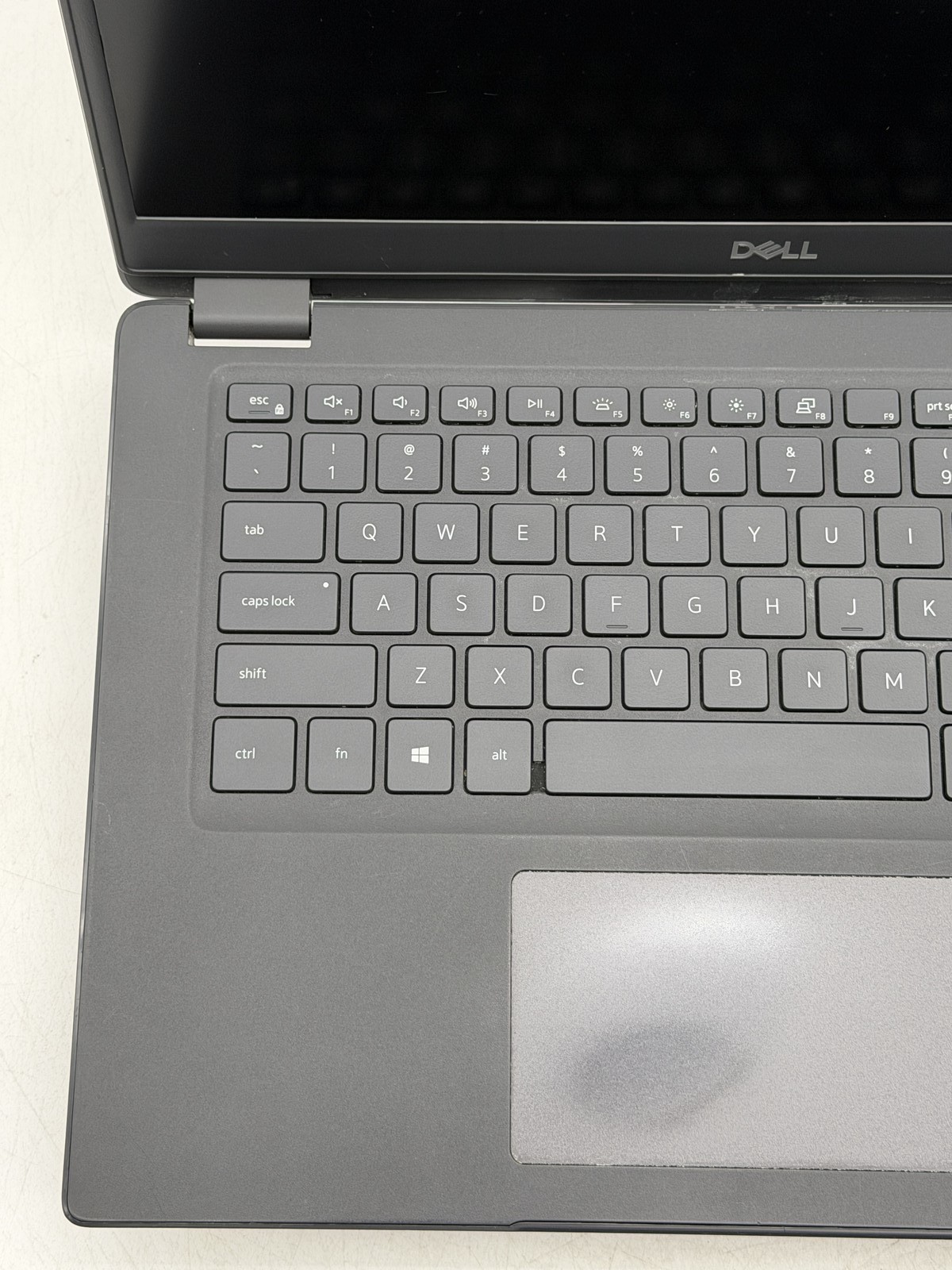 DellLatitude (3410) 14inch i7-10510U 8GB 256GB NO OS || Read