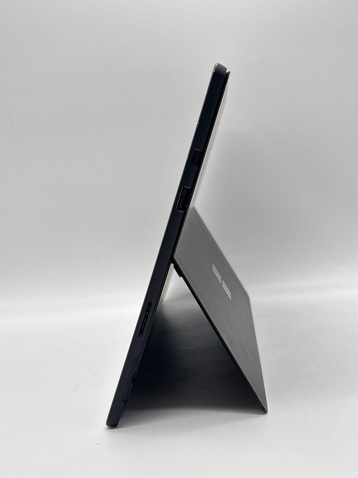 Microsoft Surface Pro 6 1796 i7-8650U 8GB 256GB SSD – Bios Locked