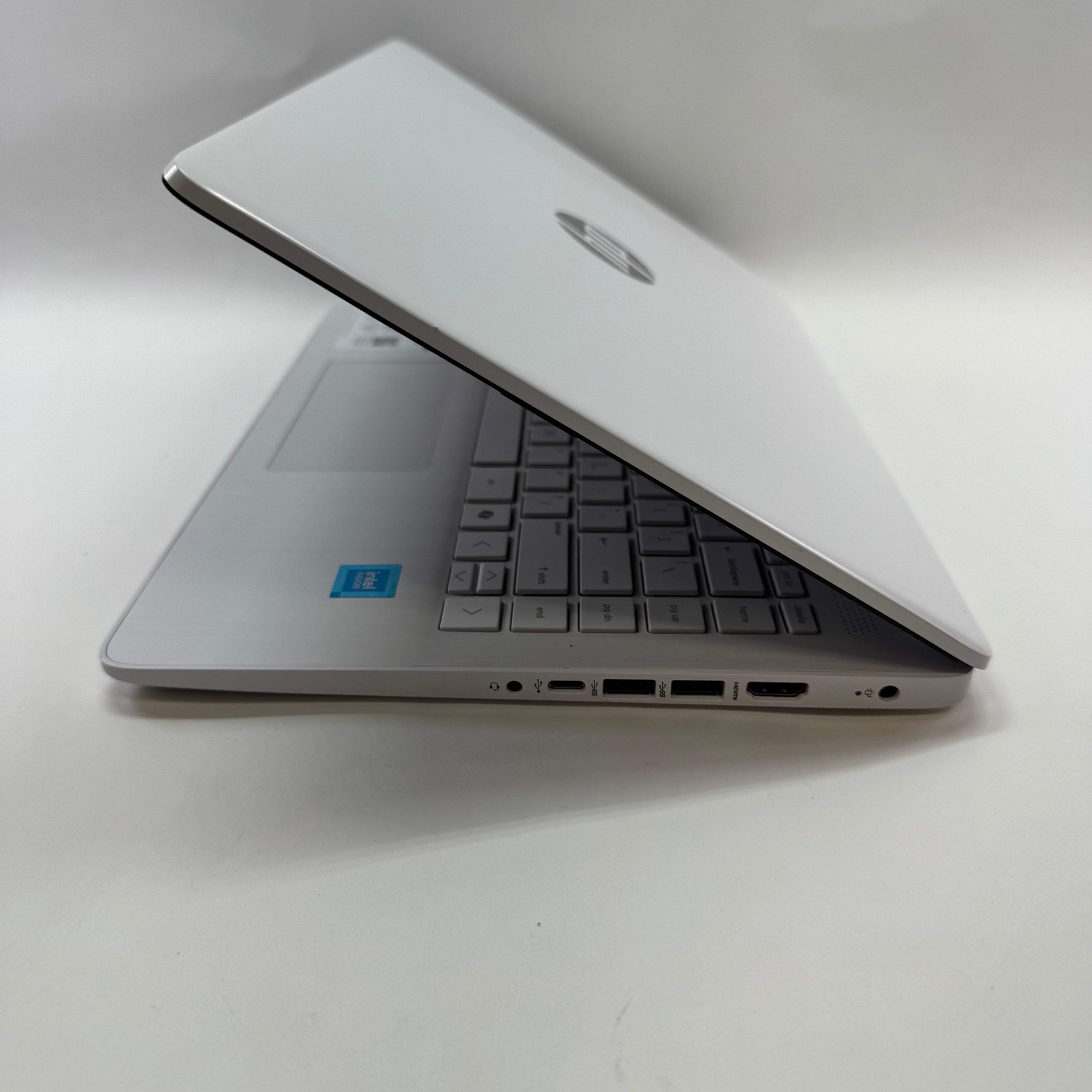 HP Laptop 14-DQ3000DX 14″ Celeron N4500 1.1GHz 4GB RAM 64GB SSD