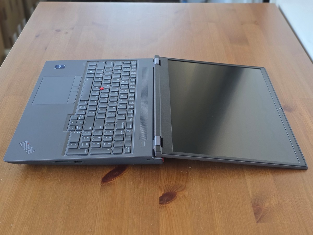 Lenovo ThinkPad P16 Gen 1 i9-12950HX 16″ 2560×1600 32GB RTX A4500 ADP