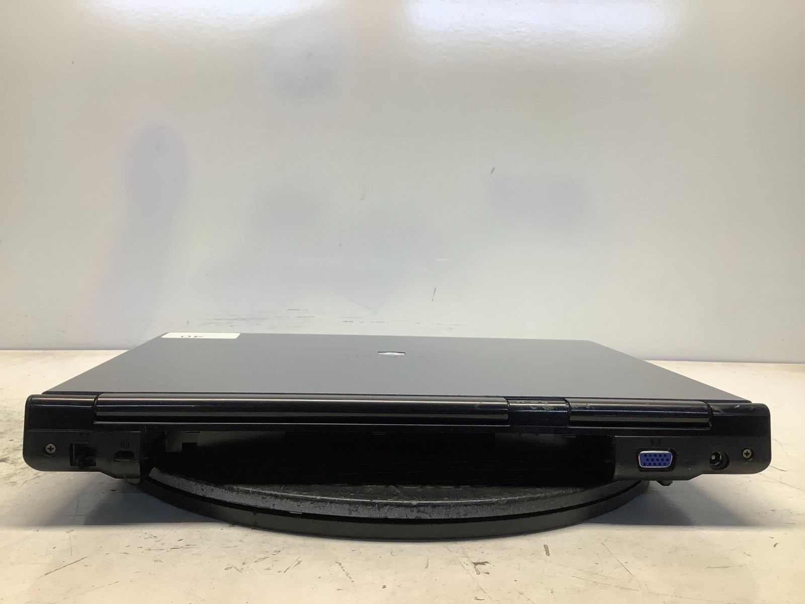 Gateway W350A AMD Turion 64 X2 TL-60 2000MHz 1.5 GB NO HDD/Battery