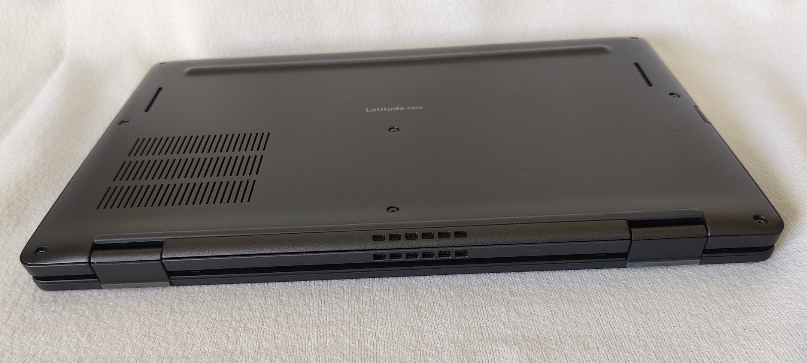 Dell Latitude 7320 i5-1145g7, 16gb RAM 256gb SSD great condition