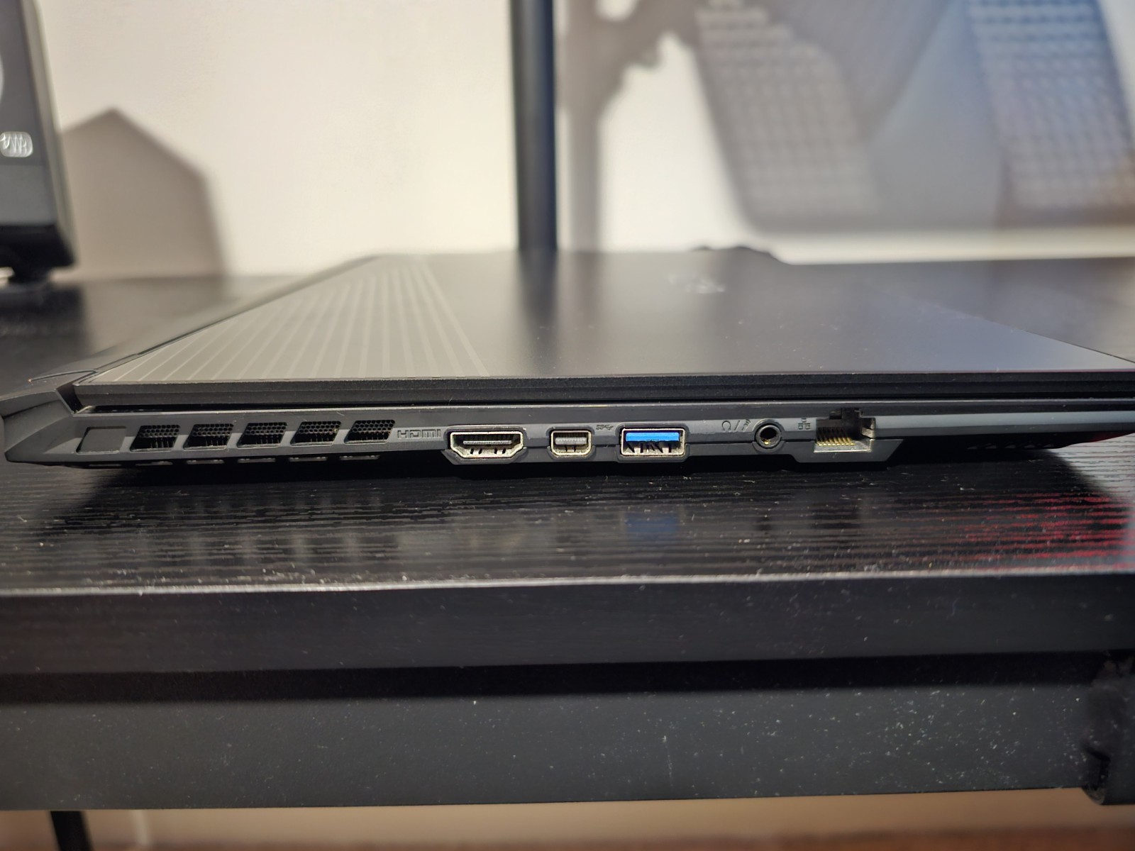 GIGABYTE AERO 15 – 15.6″ 4K OLED – i7-10870H – RTX 3060 GPU – 16 GB – 512 GB