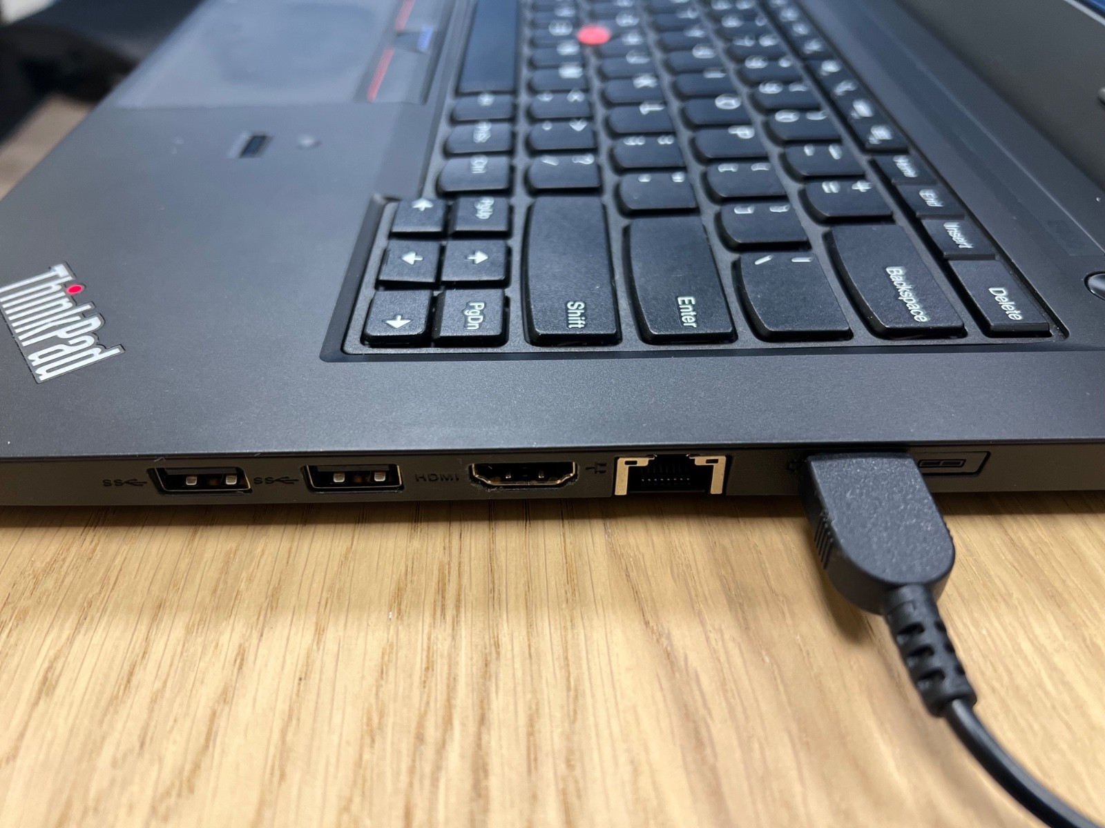 Lenovo E460 14 inch i5-6200U 2.3GHz 500GB 4GB Notebook / Windows 11 Pro