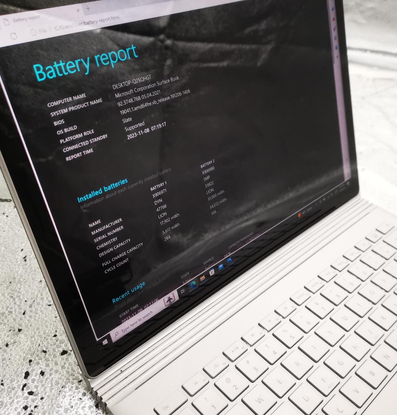Microsoft Surface Book 13.5″ Intel Core i5-6300U 8GB RAM 256GB