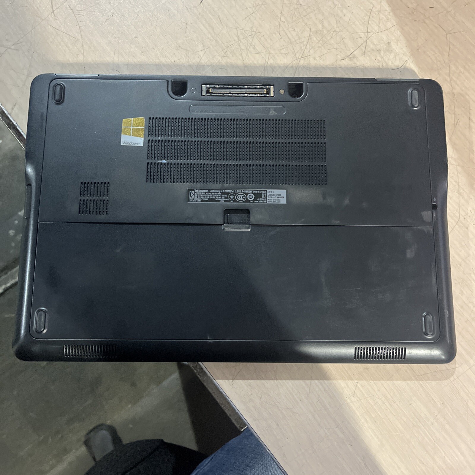 DELL LATITUDE E7250 INTEL CORE I5-5300U 2.30GHZ 8GB RAM NO HD